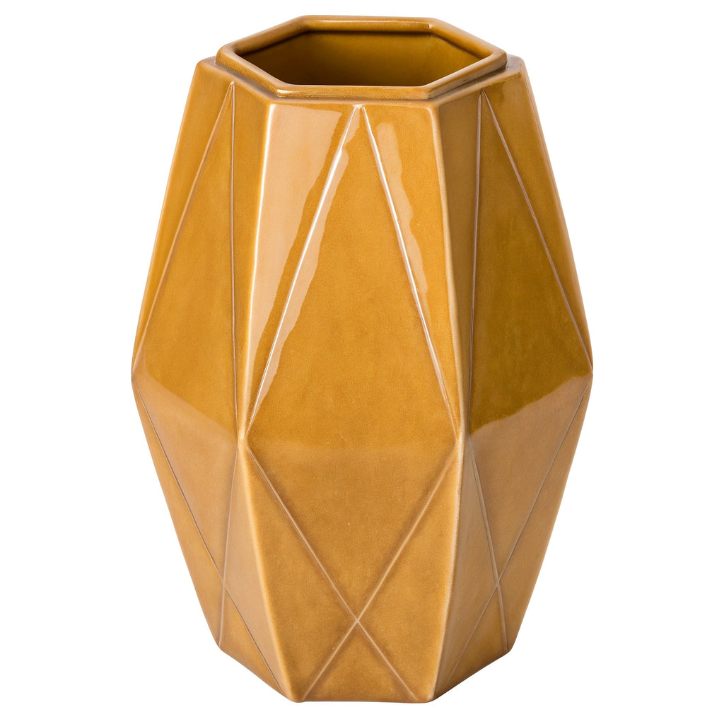 Jarrón Hexagonal Ocre — vista frontal de tres cuartos