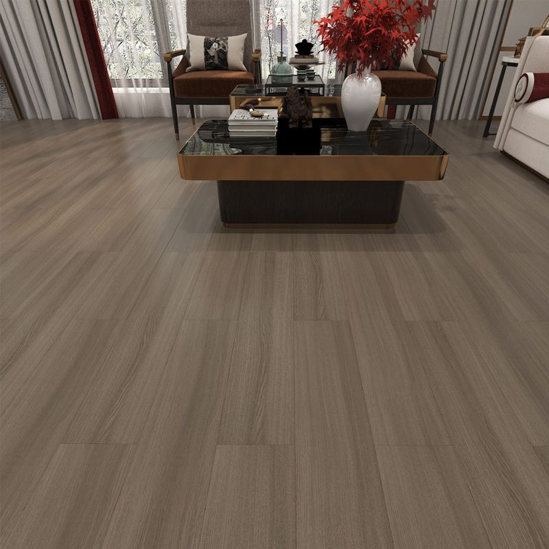 Suelo laminado de madera maciza natural E0 de 49" x 8" de ancho, con sistema de clic y resistente al agua.