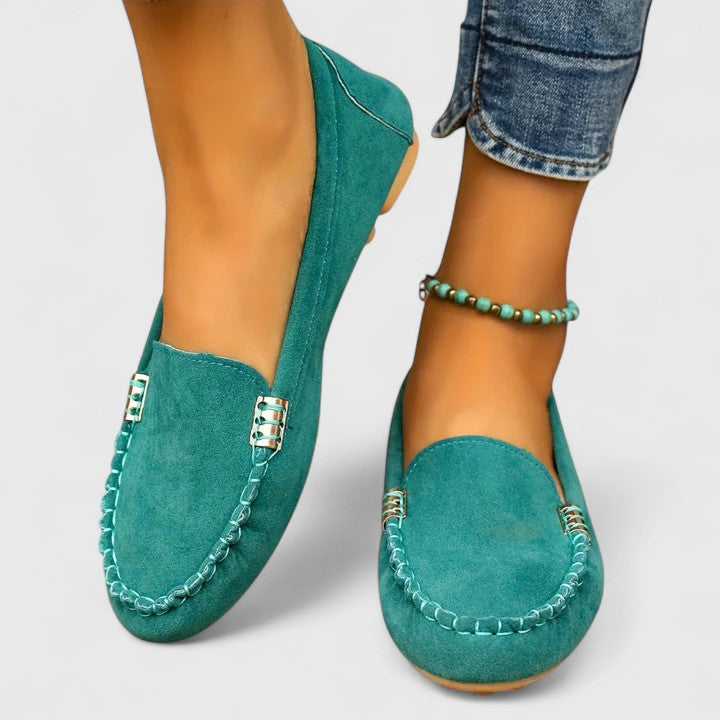 Mocasines de mujer con cierre sin cordones y barra metálica