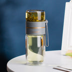Botella de agua de doble pared con infusor de té integrado: botella reutilizable con aislamiento térmico para bebidas frías y calientes en casa, el