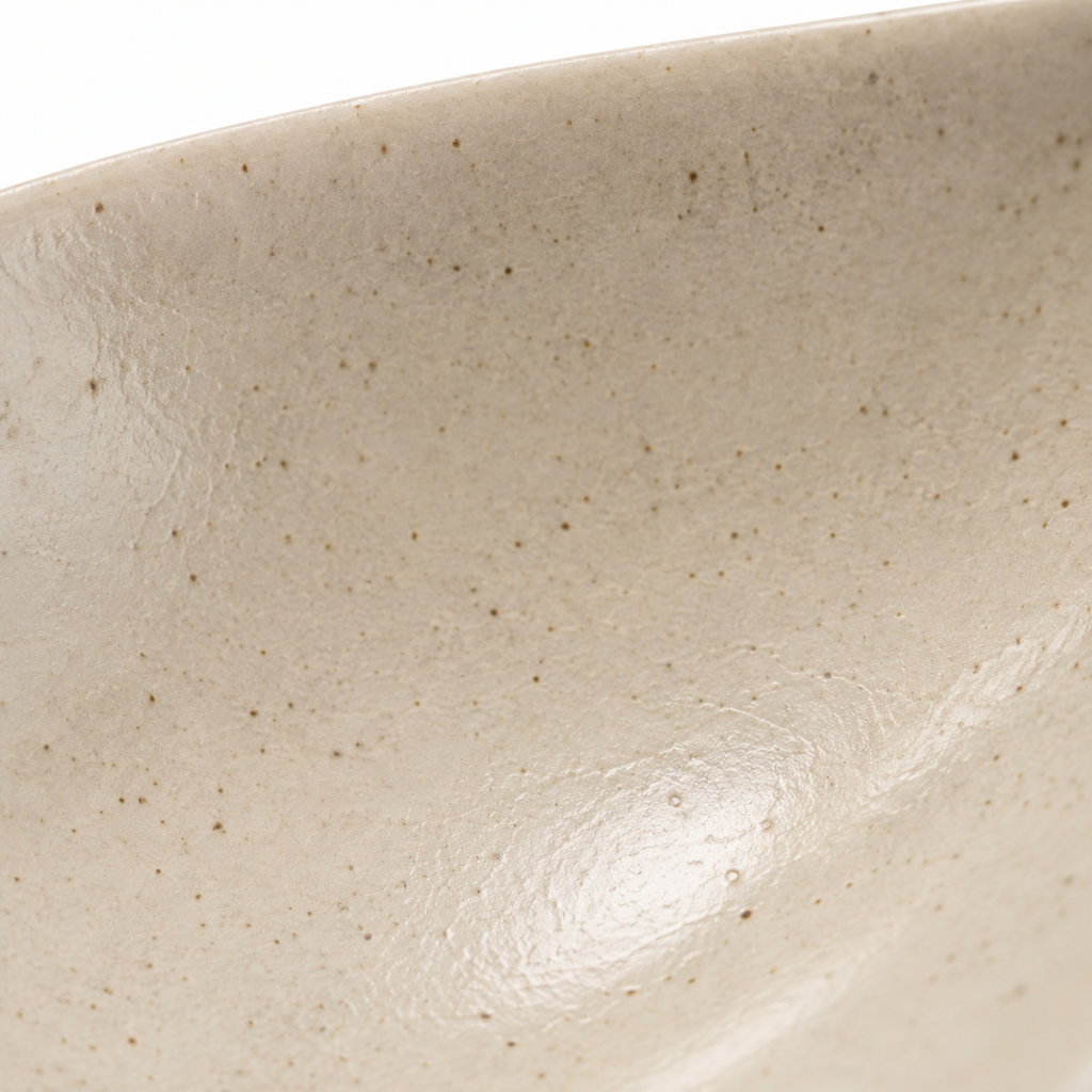 Cuchara de diseño elegante en cerámica beige