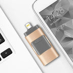 Memoria USB 4 en 1: más espacio de almacenamiento, sin pérdida de recuerdos