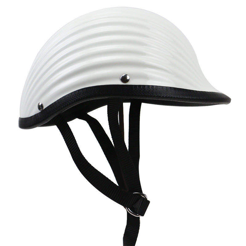 Casco de motocicleta clásico acanalado