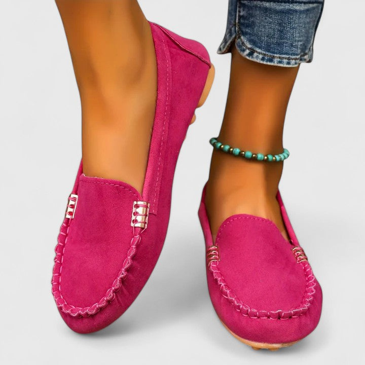 Mocasines de mujer con cierre sin cordones y barra metálica