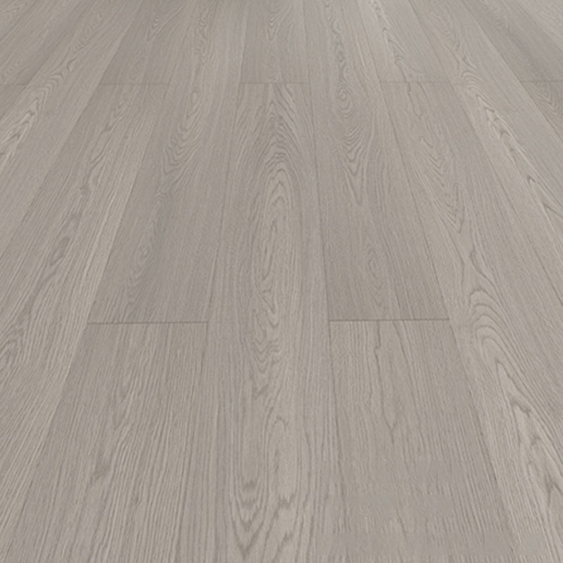 Suelo laminado de madera maciza natural E0 de 49" x 8" de ancho, con sistema de clic y resistente al agua.