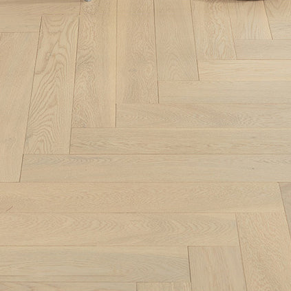 Suelo laminado antideslizante con sistema de clic