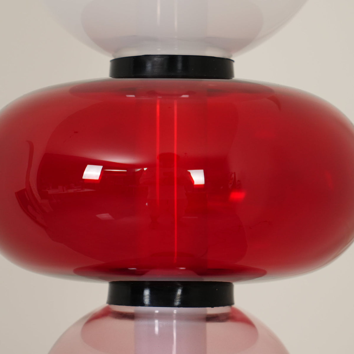 Lámpara de pie de vidrio soplado a mano con racimos de vidrio artísticos – Icono de estilo decorativo con LED integrado – Disponible en dos alturas