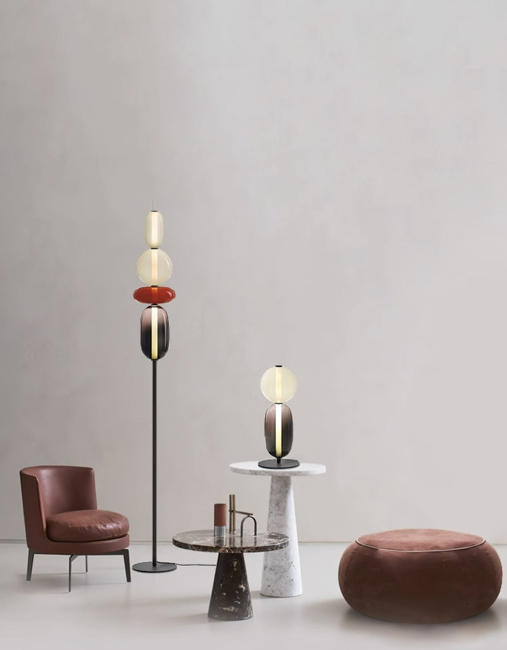 Lámpara de pie de vidrio soplado a mano con racimos de vidrio artísticos – Icono de estilo decorativo con LED integrado – Disponible en dos alturas