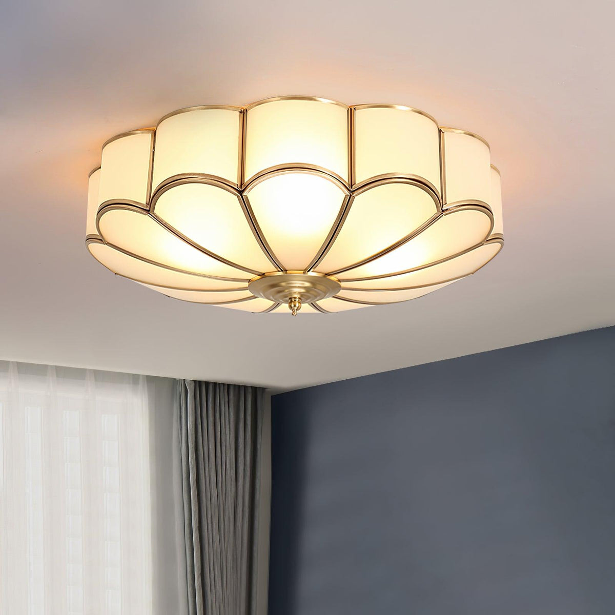 Lámpara de techo empotrada VKL-1005 — Embellecedor de vidrio en forma de flor