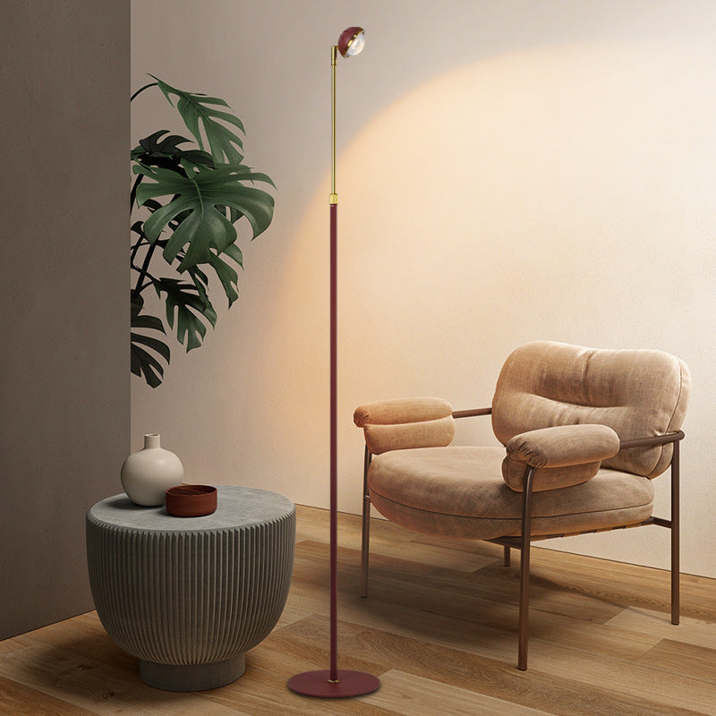 Lámpara de pie LED moderna | Diseño de metal negro con altura ajustable