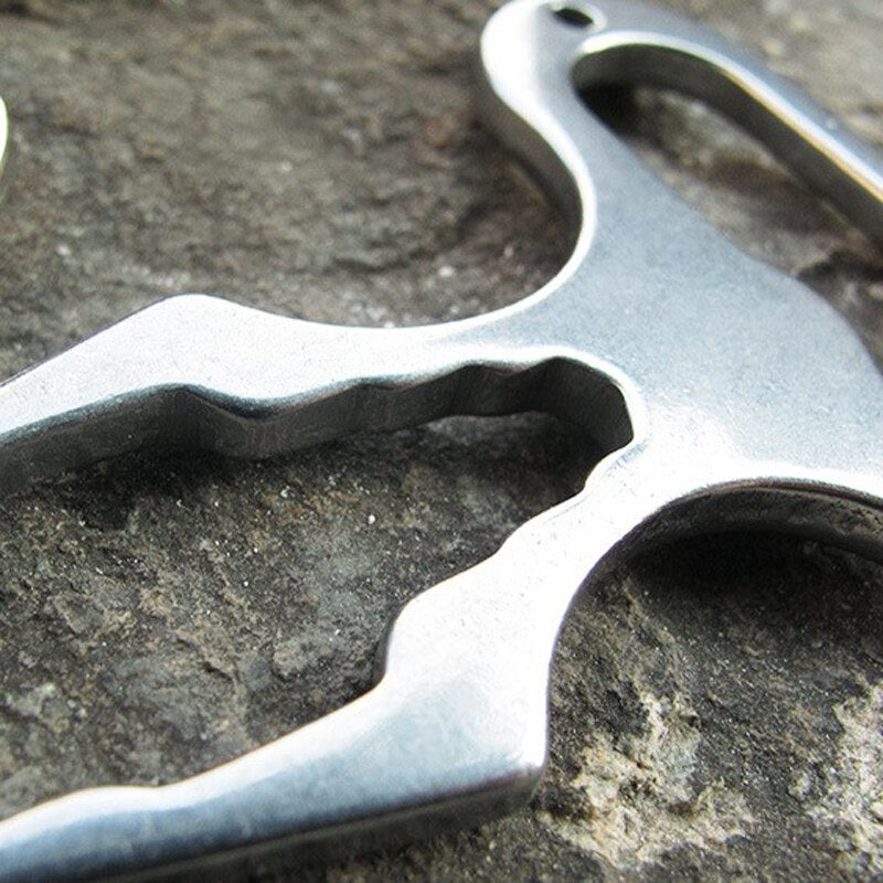 Llave multifuncional de acero inoxidable para camping