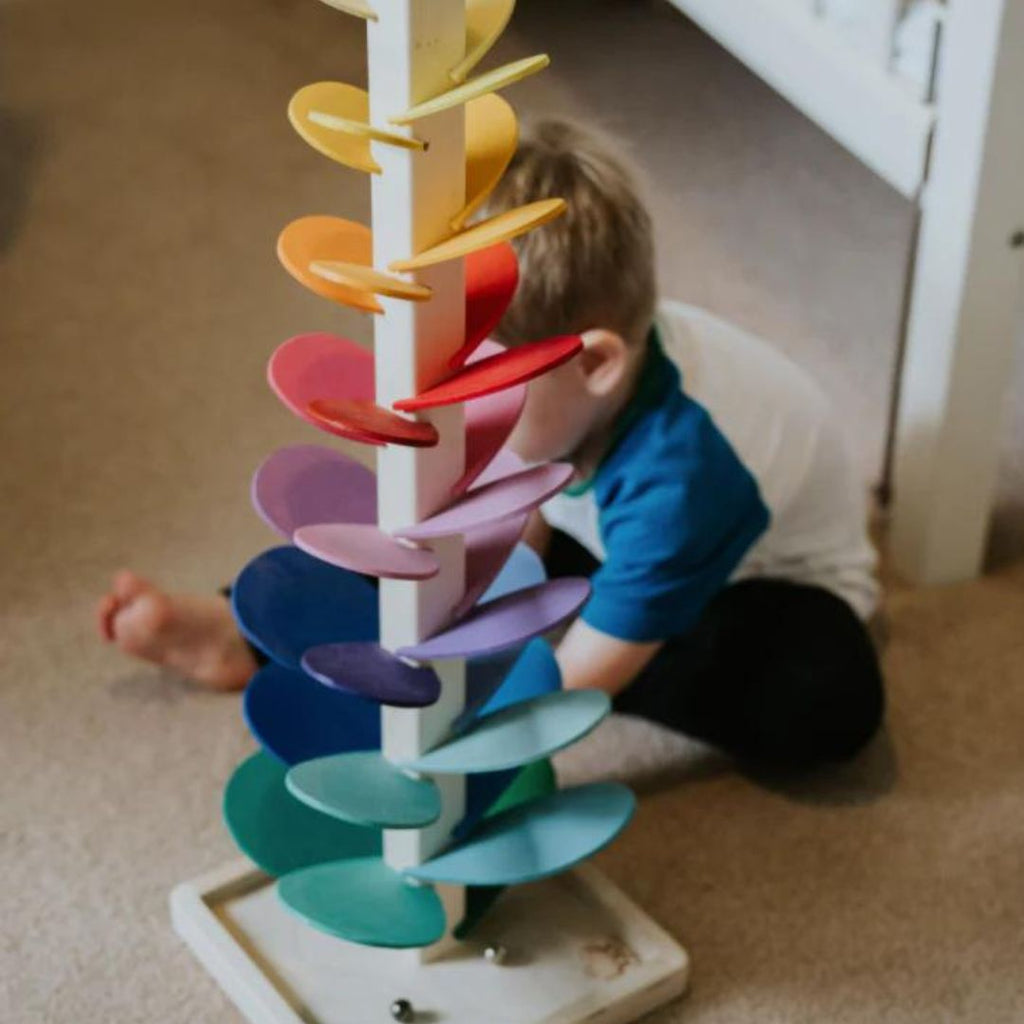 Torre de sonido arcoíris de madera, juego sensorial educativo
