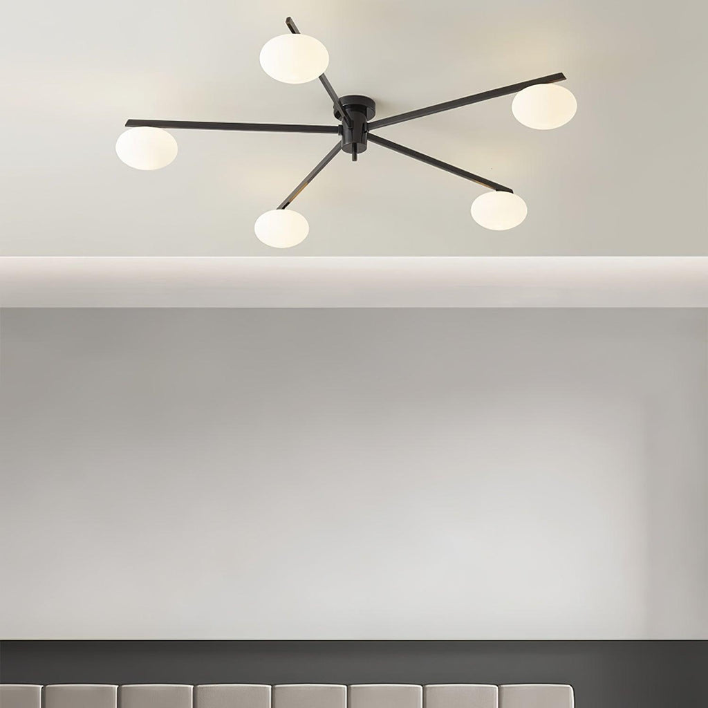 Lámpara de techo con globos de cristal ovalados y brazos delgados – Diseño moderno de perfil bajo para techos bajos en negro o latón – Casquillo G9 –