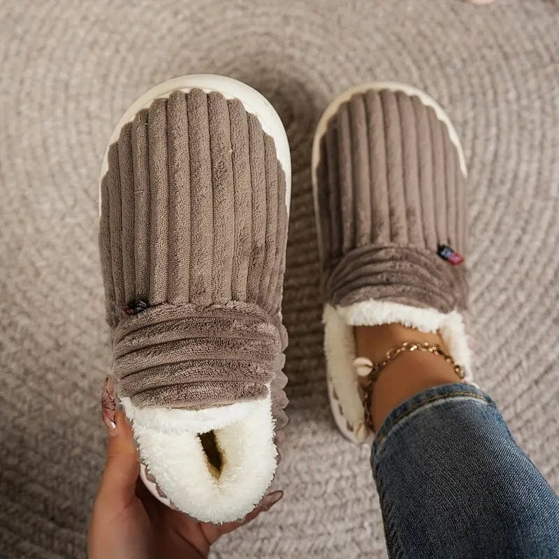Zapatillas de casa ultrasuaves y cálidas para toda la familia JubCozy