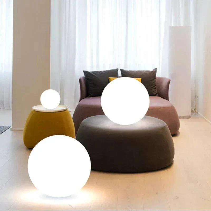 Lámpara de pie LED con forma de bola | Diseño impermeable que cambia de color