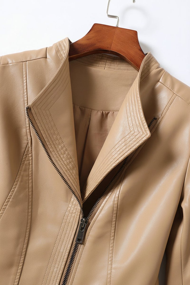 Chaqueta elegante para mujer con corte moderno para un look elegante y seguro.