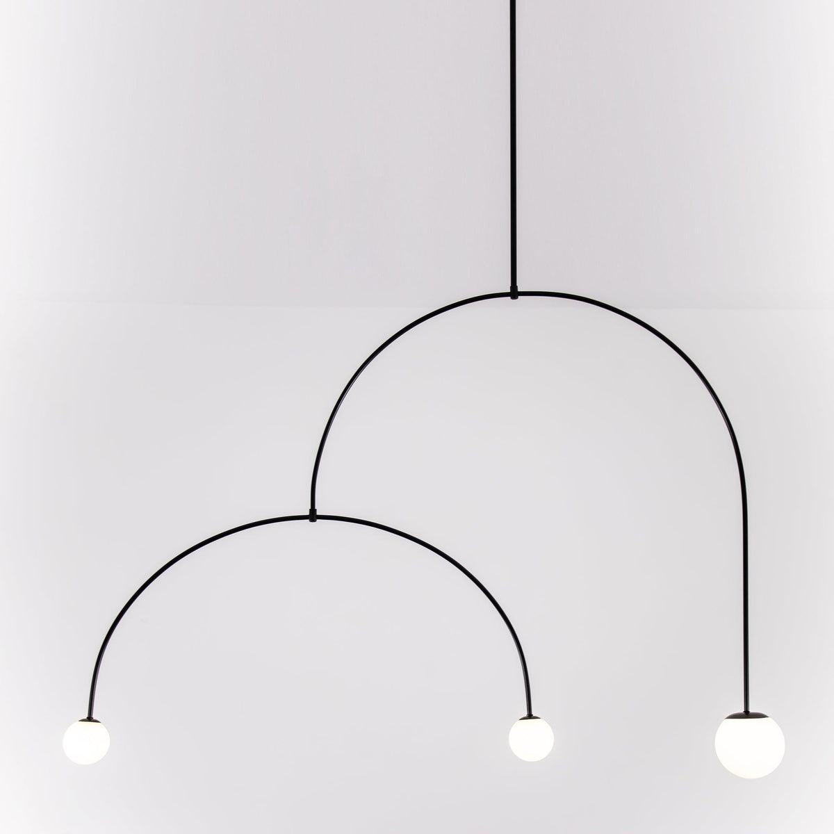 Lámpara de techo móvil con globos de cristal – Diseño moderno en latón o negro – 9 configuraciones – Casquillo G9 y G4