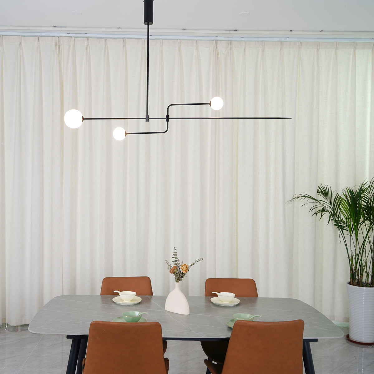 Lámpara de techo móvil con globos de cristal – Diseño moderno en latón o negro – 9 configuraciones – Casquillo G9 y G4