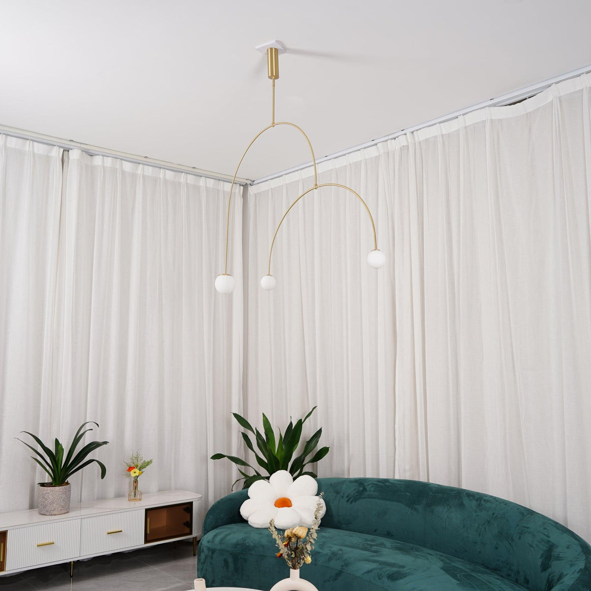 Lámpara de techo móvil con globos de cristal – Diseño moderno en latón o negro – 9 configuraciones – Casquillo G9 y G4