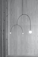 Lámpara de techo móvil con globos de cristal – Diseño moderno en latón o negro – 9 configuraciones – Casquillo G9 y G4