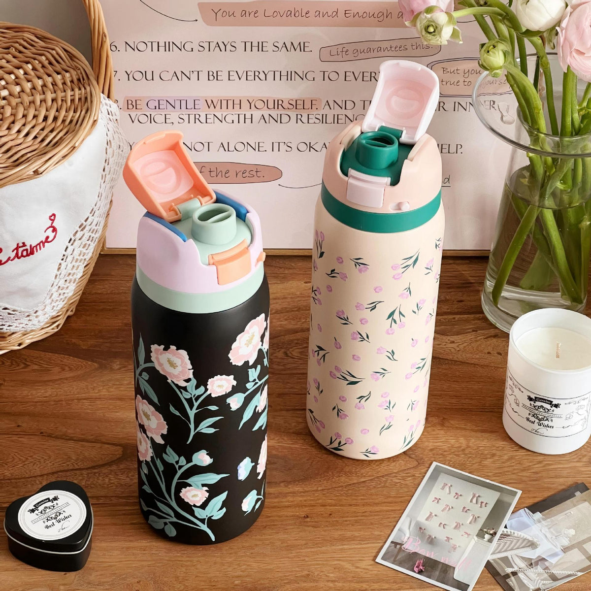Botella de agua isotérmica para mujer con diseño floral