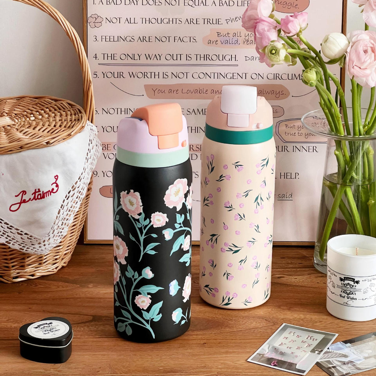 Botella de agua isotérmica para mujer con diseño floral