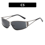 Sonnenbrille deportivo para mujer en estilo futurista