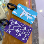 Etiqueta de equipaje de viaje con diseño de avión