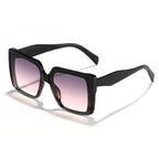 Sonnenbrille extragrande para mujeres con un moderno diseño cuadrado