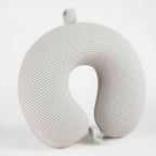 Almohada de soporte cervical para mujer con diseño innovador