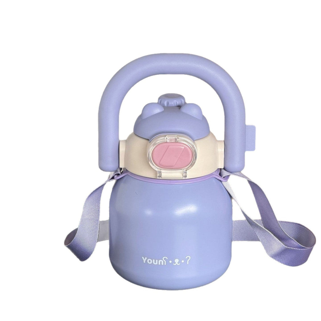 Botella de agua de 800 ml con asa de transporte y tapa a prueba de fugas