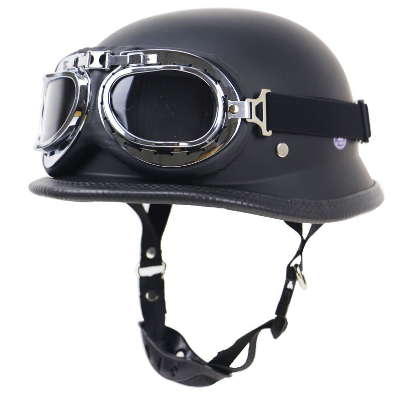Casco de motocicleta retro de media caña con gafas protectoras