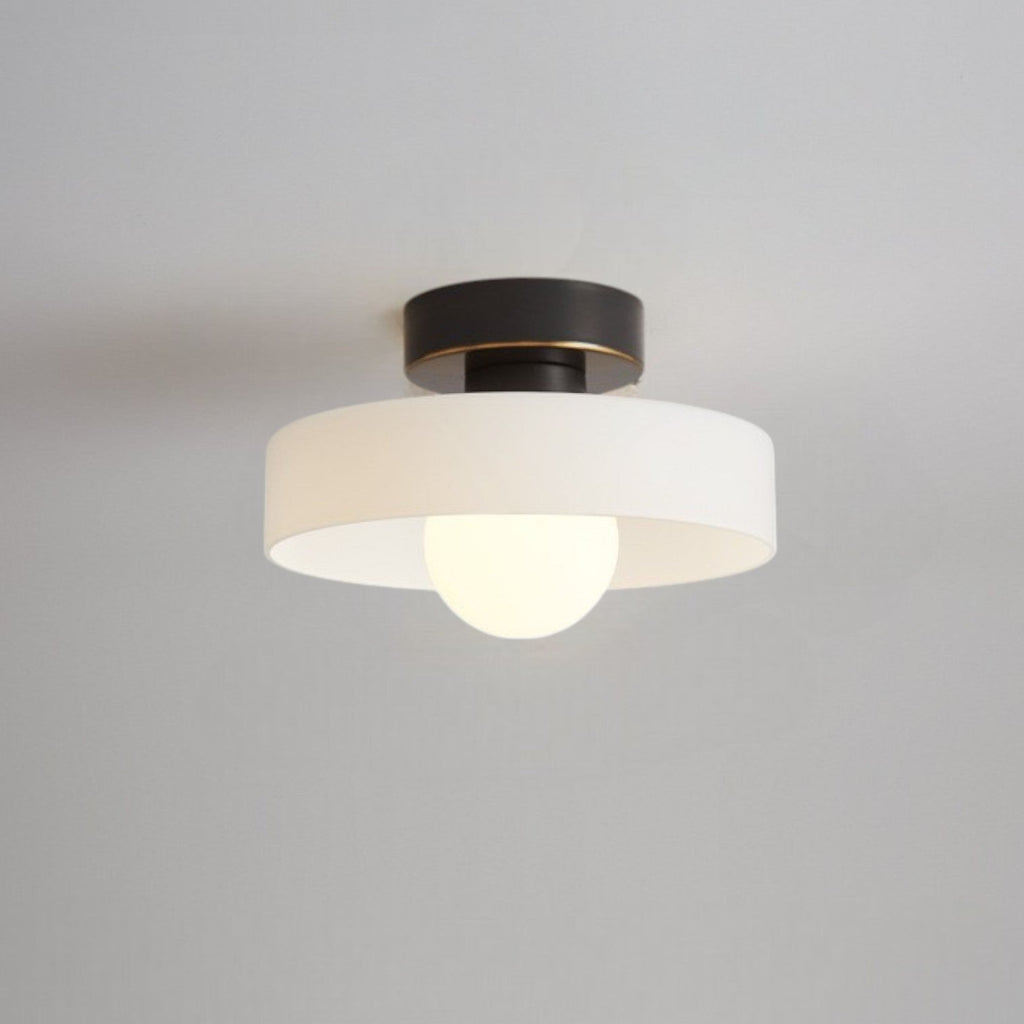 Lámpara de techo francesa estilo Bauhaus
