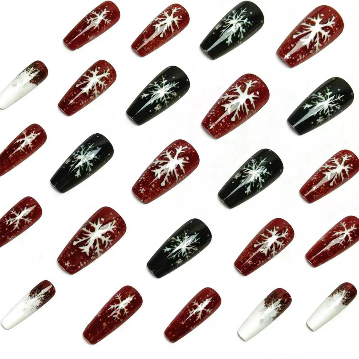 Diseño festivo de uñas para las fiestas 1788155575
