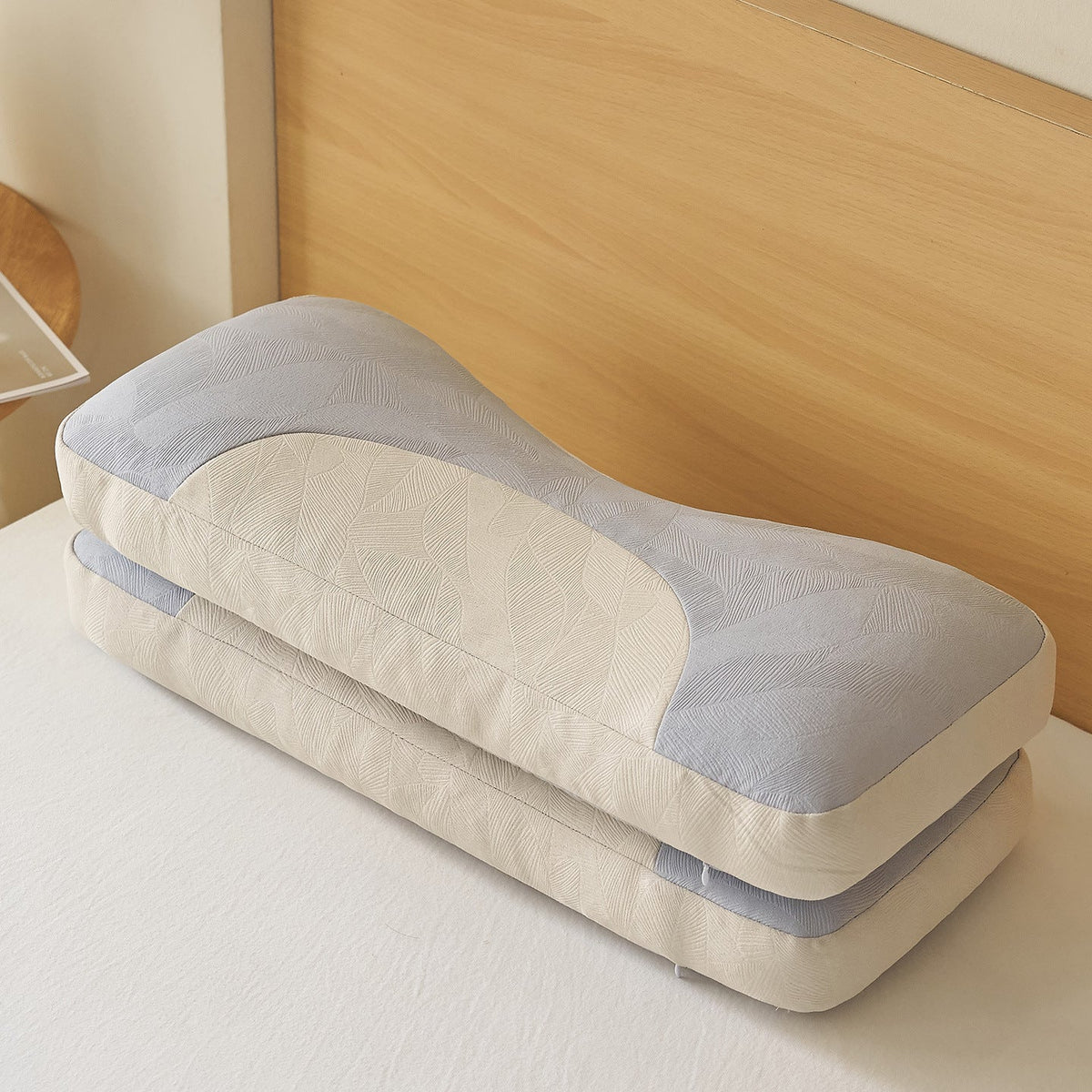Almohada ergonómica de soporte para el cuello con innovador alivio de presión