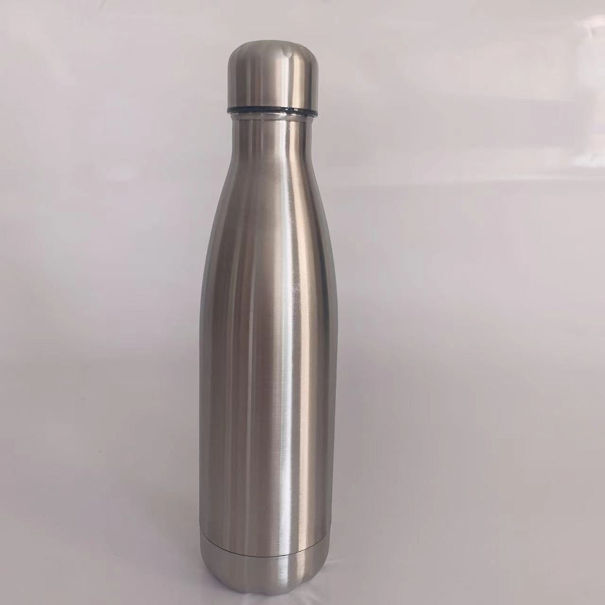 Botella de agua aislada de acero inoxidable