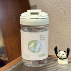 Botella de agua reutilizable para mujer con innovador cierre de seguridad