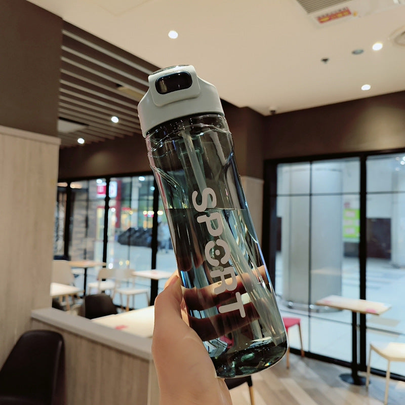 Botella de agua deportiva para mujer