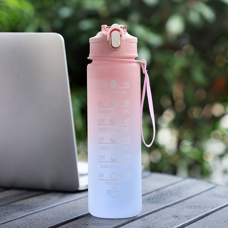 Botella de agua deportiva para mujer