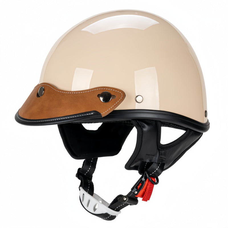 Casco de motocicleta vintage con ribete de cuero