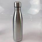 Botella de agua aislada de acero inoxidable