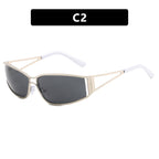 Sonnenbrille deportivo para mujer en estilo futurista