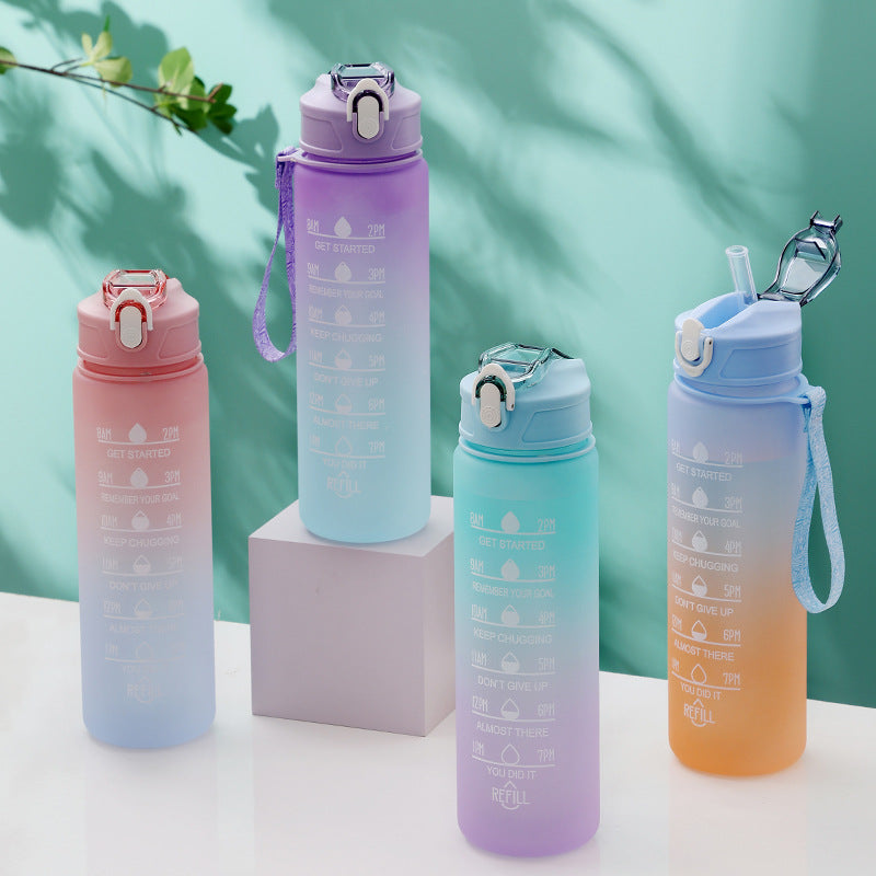 Botella de agua deportiva para mujer