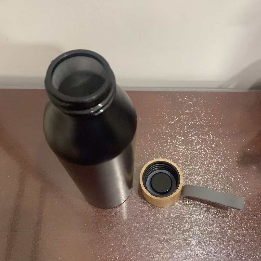 Botella de agua duradera para deportes al aire libre