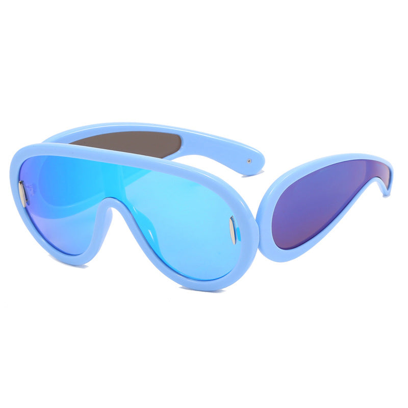 Sonnenbrille deportivo para mujer con diseño innovador
