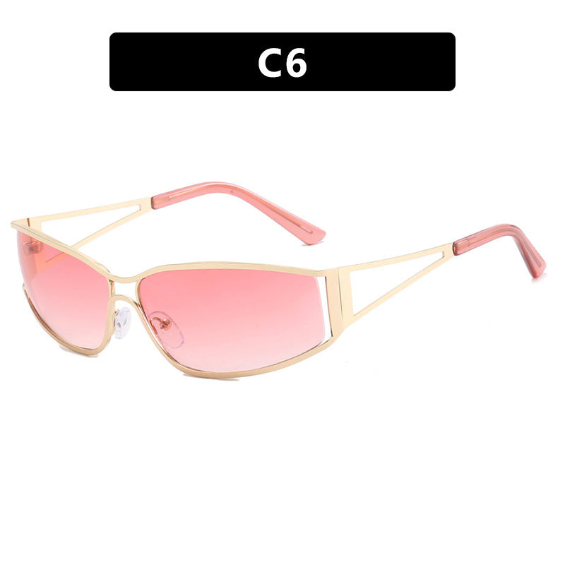 Sonnenbrille deportivo para mujer en estilo futurista