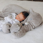 Cojín de peluche con forma de elefante para la habitación del bebé