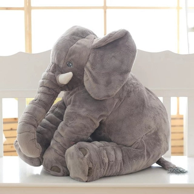Cojín de peluche con forma de elefante para la habitación del bebé