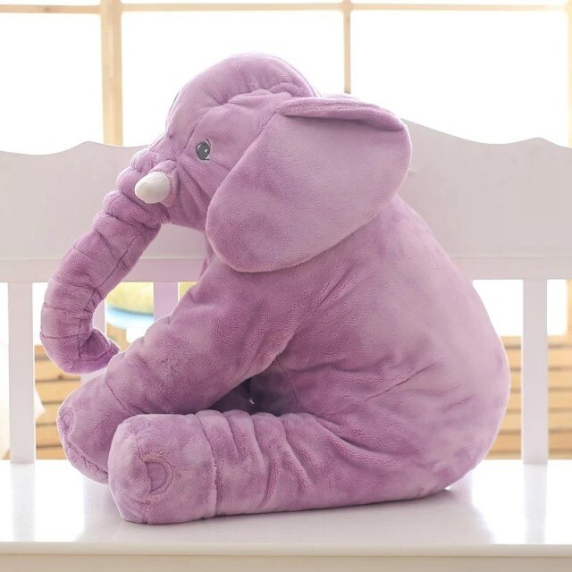 Cojín de peluche con forma de elefante para la habitación del bebé