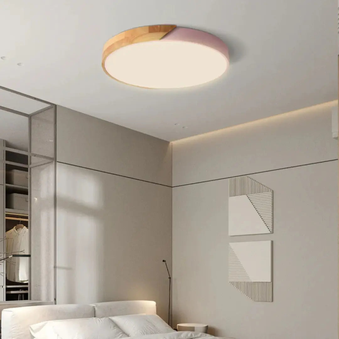 Lámpara de techo LED de madera escandinava: diseño moderno de montaje empotrado para un ambiente acogedor